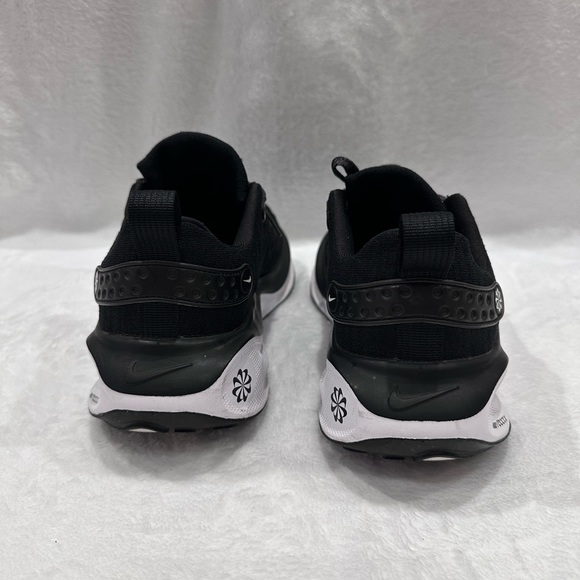 EUC, Women's Nike InfinityRN 4 running shoes, size 7.5 wide - Picture 3 of 7